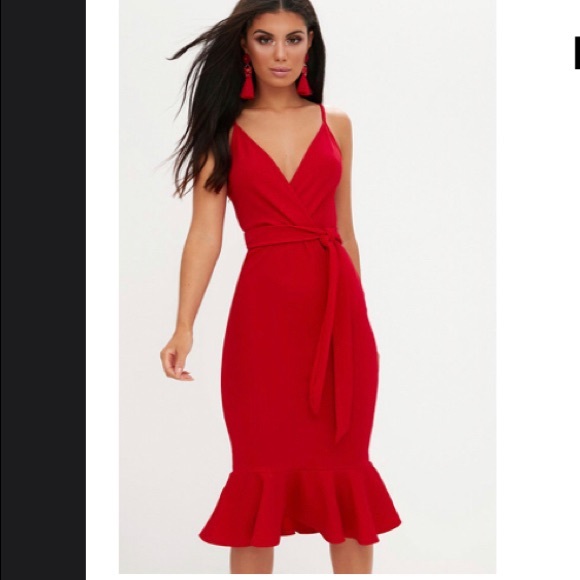 Prettylittlething Flare Dress - Picture 1 of 5